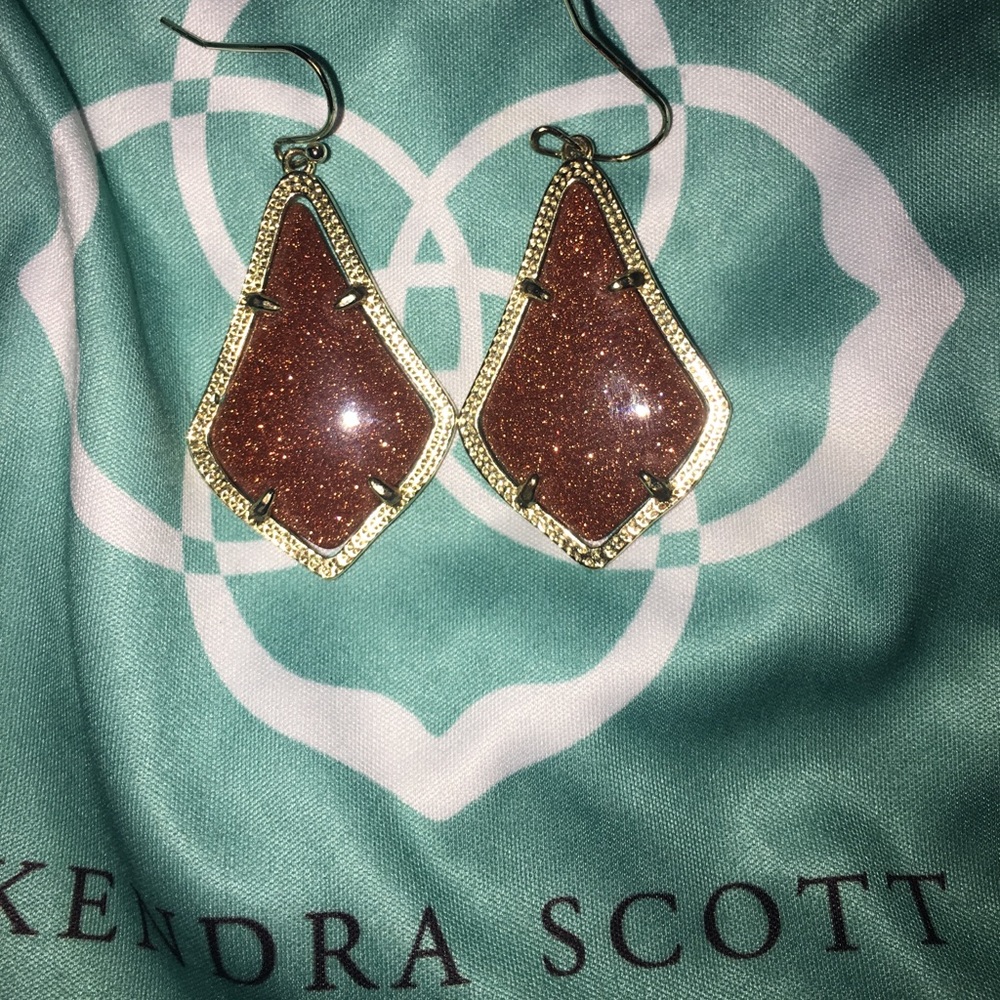 Kendra scott earrings